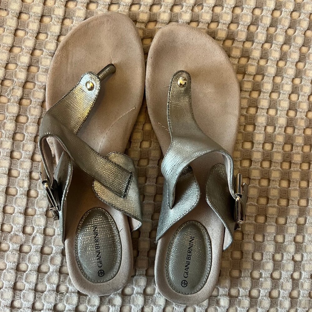 Giani Bernini Sandals, Size 9, Good Condition